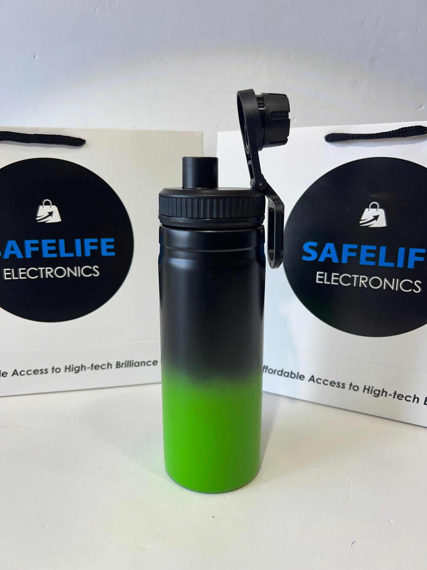 750 ml Stainless Steel Water Bottles Double-Wall Hot and Cold