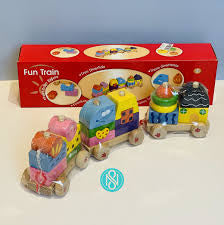 Wooden Train Educational Children Toy, develop Motor skills and Hand Eye coordination