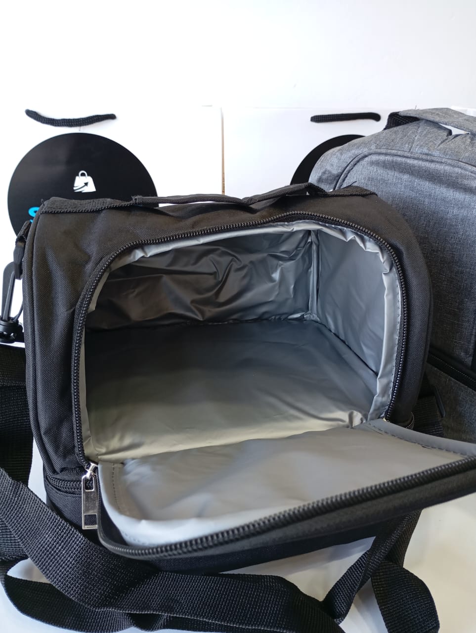 Lunch Box Outdoor Cooler Bag Picnic Travel Waterproof Insulated Food Drink Storage